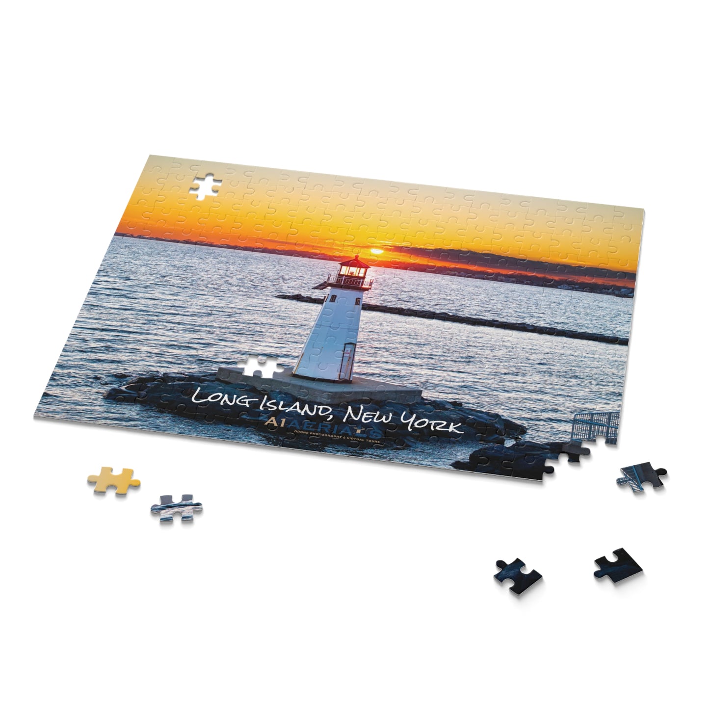 Puzzle in Box (252-Piece) - Patchogue Lighthouse