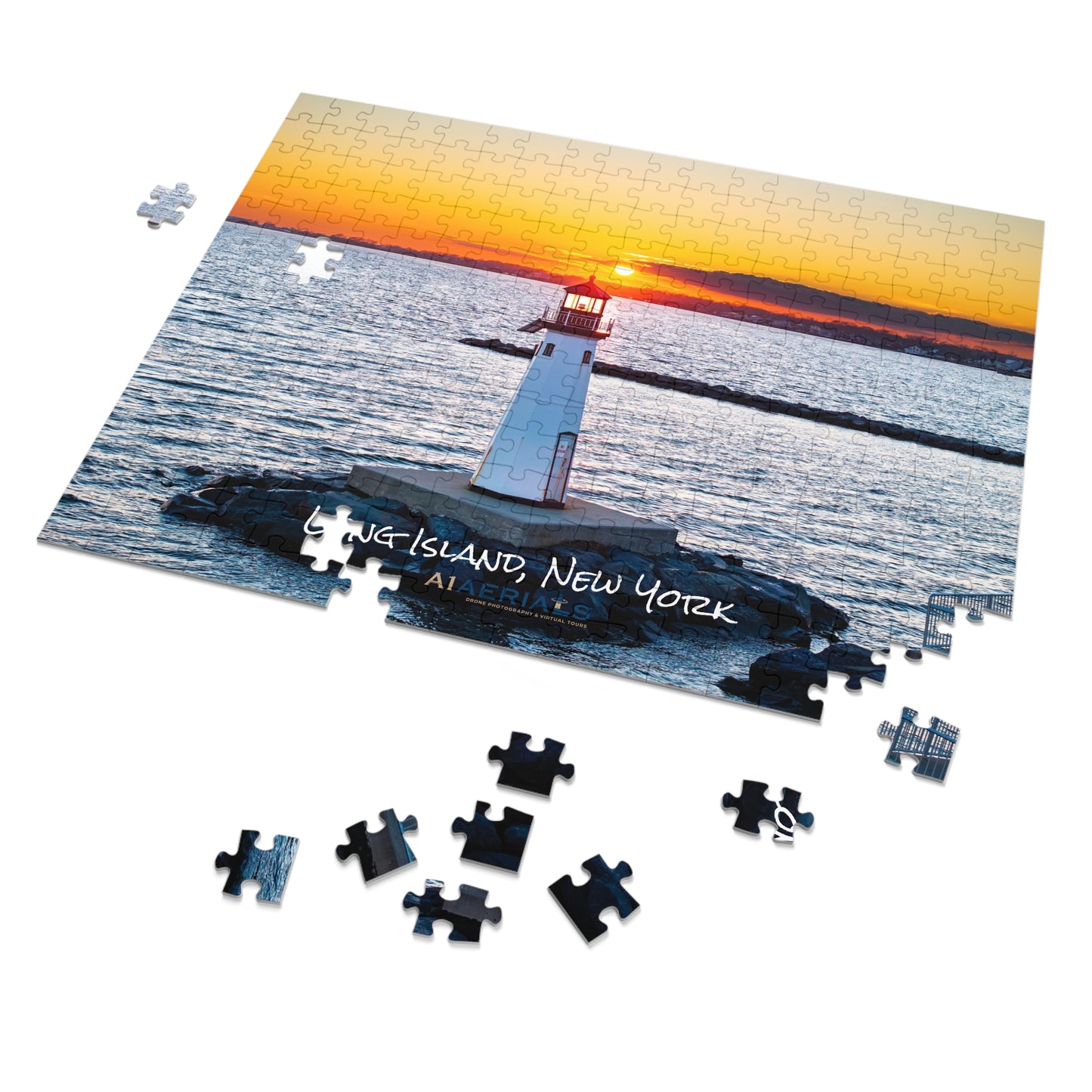 Puzzle in Tin (252 Pieces) - Patchogue Lighthouse