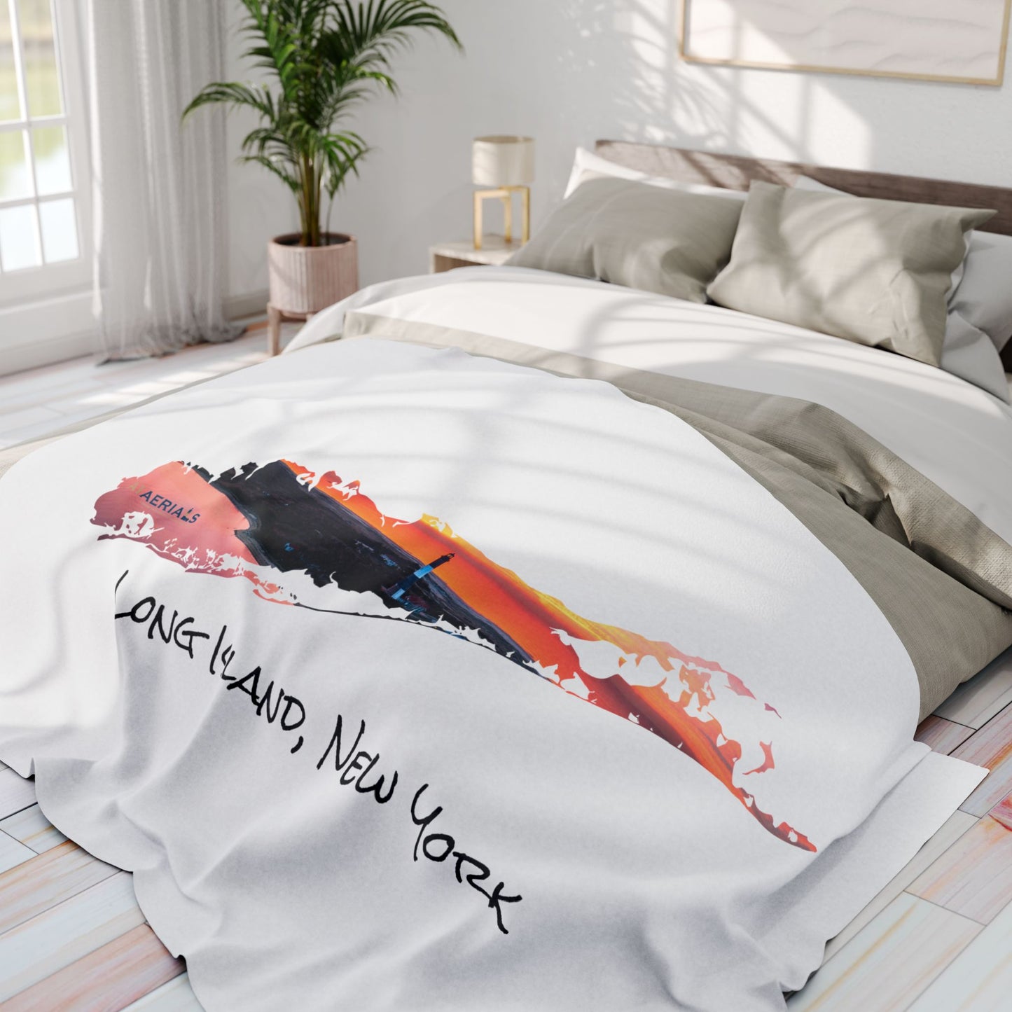 Arctic Fleece Blanket White (3 Sizes) - Fire Island Lighthouse