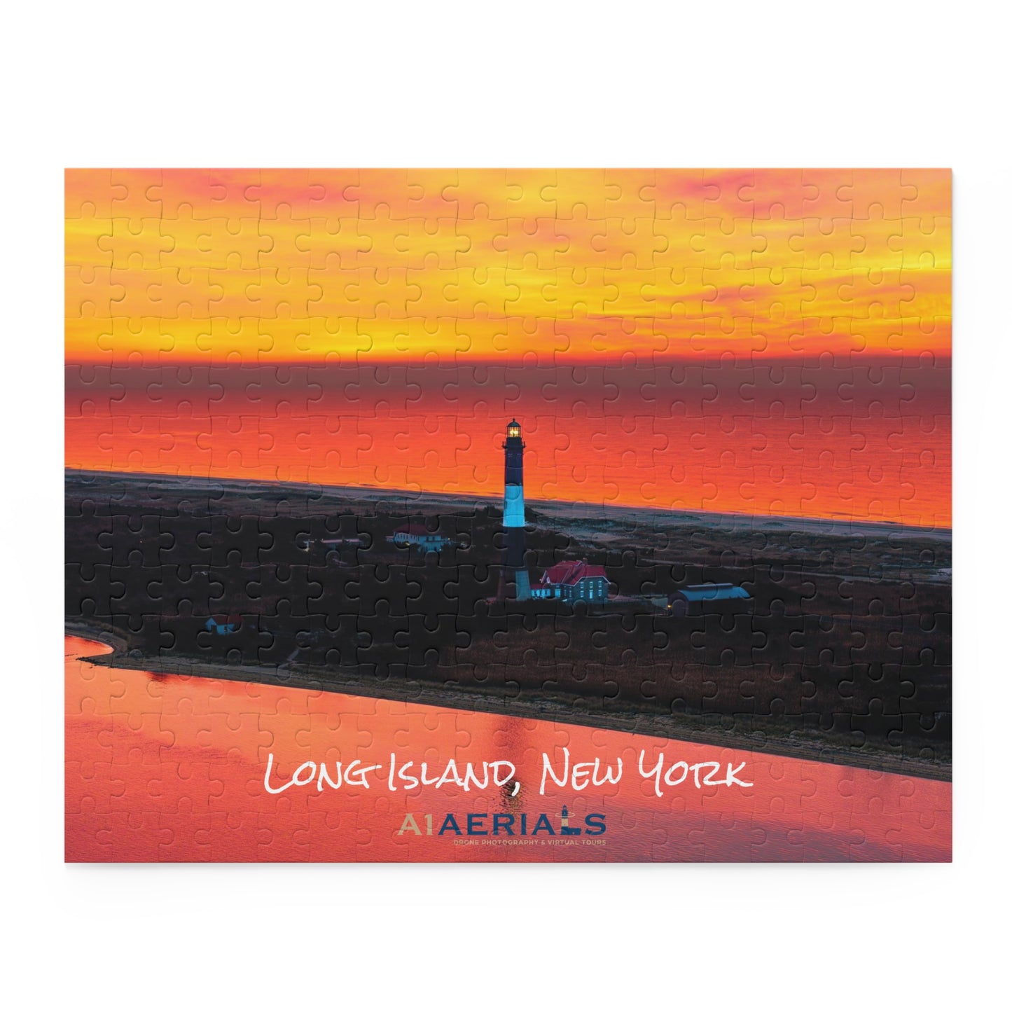 Puzzle in Box (252-Piece) - Fire Island Lighthouse (zoomed in)